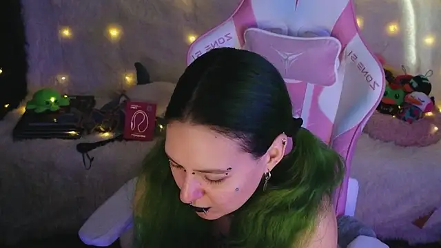 Ginger Stay online show from March 6, 8:31 am