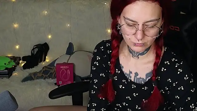 Ginger Stay online show from October 29, 2:10 am