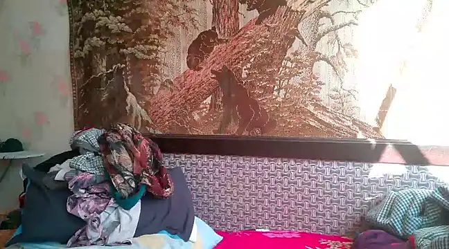 WildMissNiks online show from February 22, 8:29 am