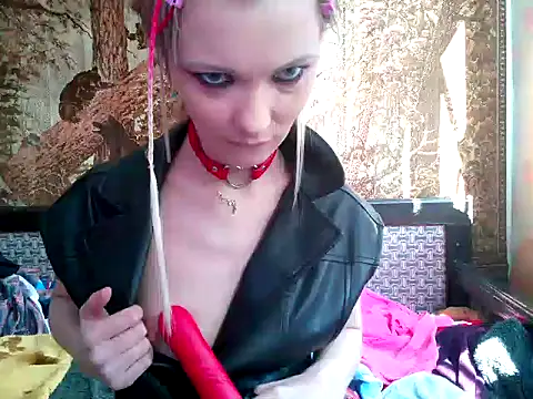 WildMissNiks online show from February 24, 10:26 am