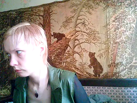 WildMissNiks online show from February 3, 8:13 am