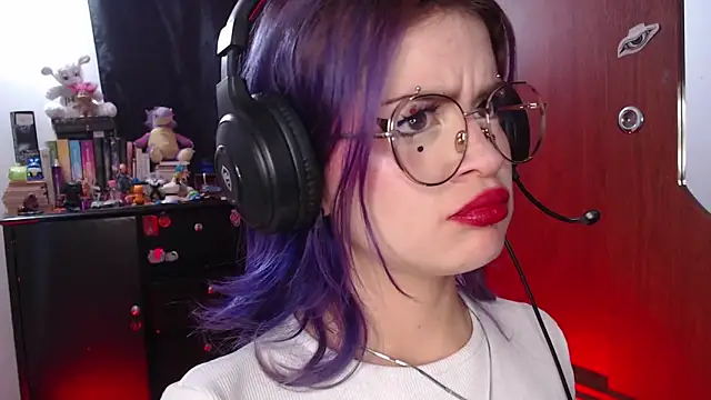 Snapshot of Raventh_ chatting on November 2, 12:10 pm Raventh online show from November 2, 12:10 pm