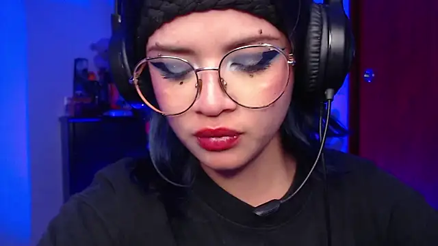 Raventh  online show from December 21, 3:08 am