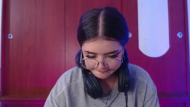 Raventh  online show from April 9, 2:13 am