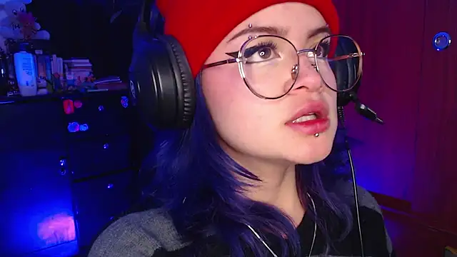 Snapshot of Raventh_ chatting on November 26, 12:16 pm Raventh online show from November 26, 12:16 pm