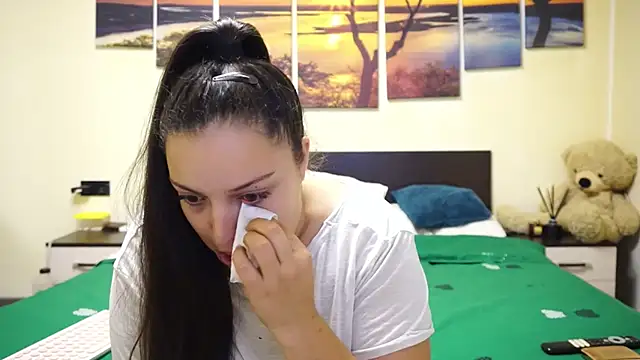 Snapshot of adelline chatting on November 20, 9:58 pm adelline online show from November 20, 9:58 pm