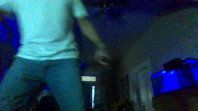 Snapshot of Itzmeebaby chatting on December 16, 10:36 pm Itzmeebaby online show from December 16, 10:36 pm