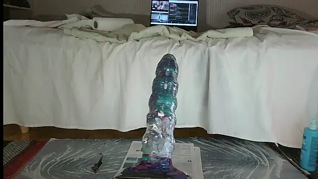 Snapshot of AnaliaSissySlut chatting on December 16, 7:18 pm AnaliaSissySlut online show from December 16, 7:18 pm