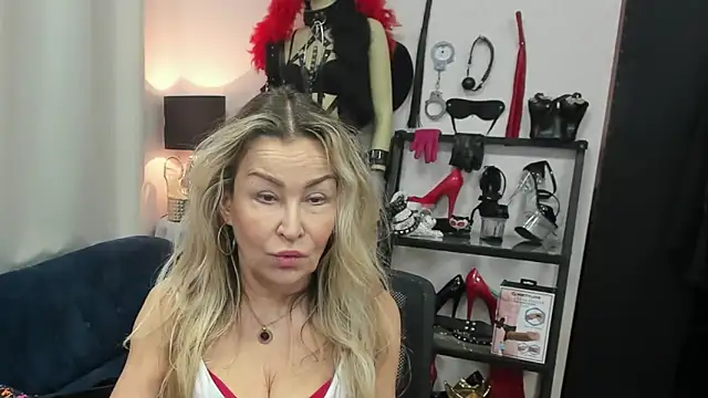 crystaLUX online show from March 2, 5:19 am