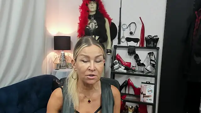 crystaLUX online show from September 9, 4:22 am