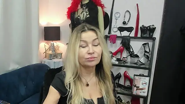 crystaLUX online show from March 24, 5:29 am