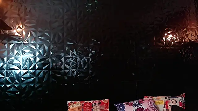 PINK  LOLA1 online show from November 30, 1:23 pm