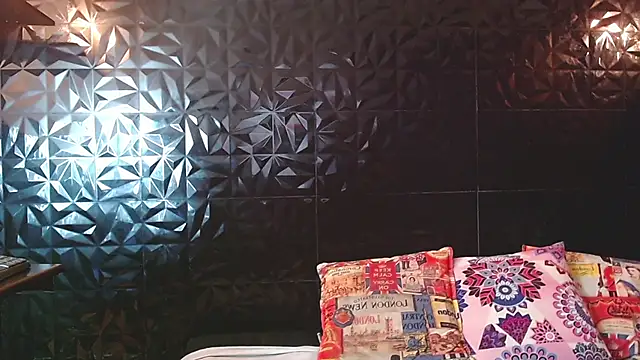 PINK  LOLA1 online show from March 17, 11:41 pm