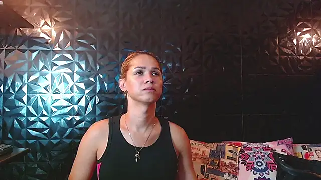 PINK  LOLA1 online show from May 21, 11:46 pm