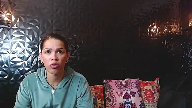 Snapshot of PINK__LOLA1 chatting on September 15, 12:27 pm PINK LOLA1 online show from September 15, 12:27 pm