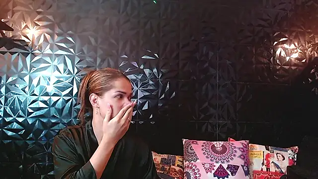 PINK  LOLA1 online show from February 17, 10:40 pm