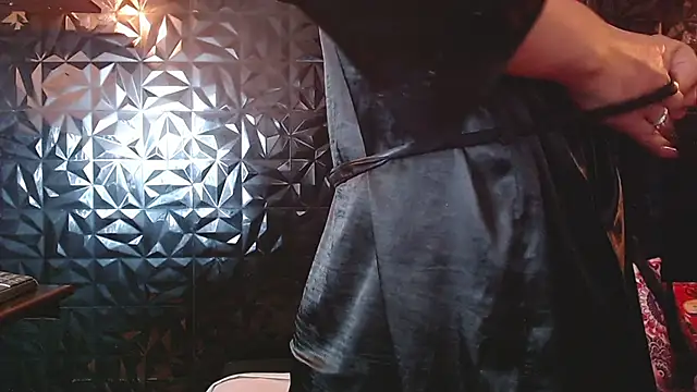 PINK  LOLA1 online show from February 14, 12:05 pm