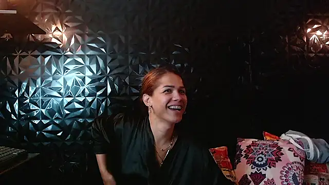 PINK  LOLA1 online show from February 25, 12:11 am