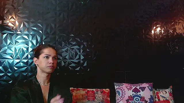 PINK  LOLA1 online show from October 29, 9:03 pm