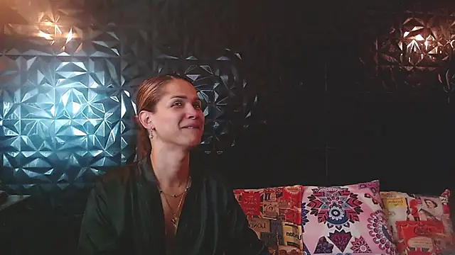 PINK  LOLA1 online show from March 10, 11:20 pm