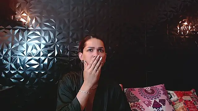 Snapshot of PINK__LOLA1 chatting on September 30, 12:11 pm PINK LOLA1 online show from September 30, 12:11 pm