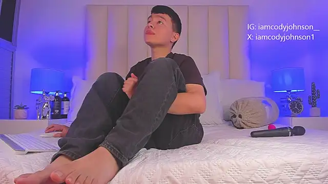 Snapshot of the_little_cody chatting on January 27, 7:46 pm the little cody online show from January 27, 7:46 pm