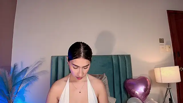 Christy Sea online show from November 14, 6:44 pm