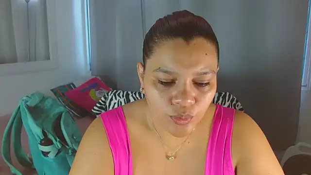 Snapshot of Selenna01 chatting on March 16, 12:44 pm Selenna01 online show from March 16, 12:44 pm