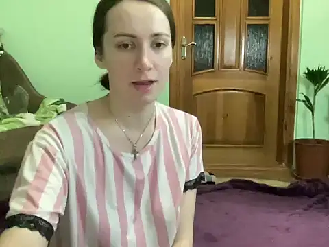 Snapshot of AngelTough20 chatting on September 20, 10:26 pm AngelTough20 online show from September 20, 10:26 pm