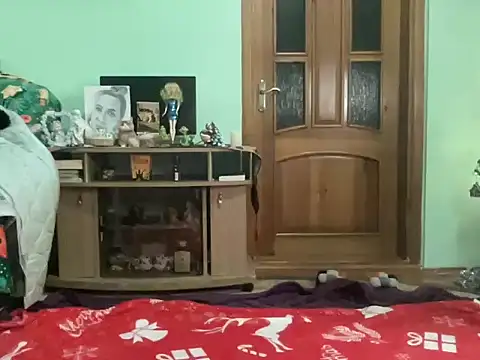 AngelTough20 online show from January 11, 11:00 pm