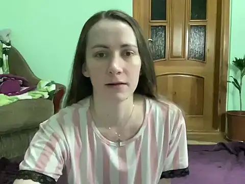 Snapshot of AngelTough20 chatting on October 4, 10:44 pm AngelTough20 online show from October 4, 10:44 pm
