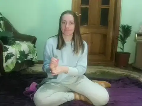 Snapshot of AngelTough20 chatting on February 6, 10:53 pm AngelTough20 online show from February 6, 10:53 pm