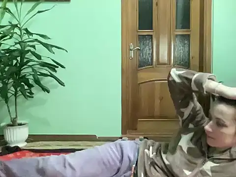 AngelTough20 online show from February 4, 10:49 pm