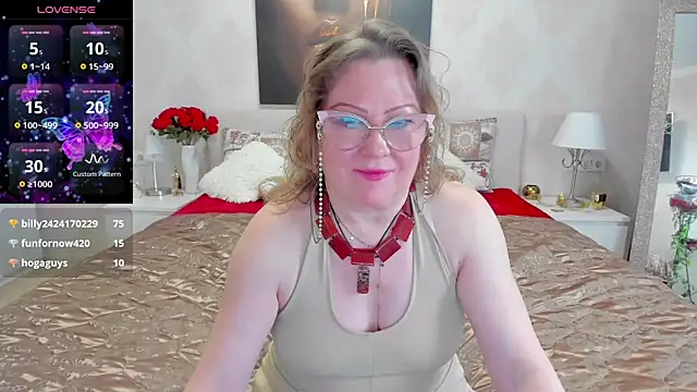 katysako online show from February 8, 2:15 am