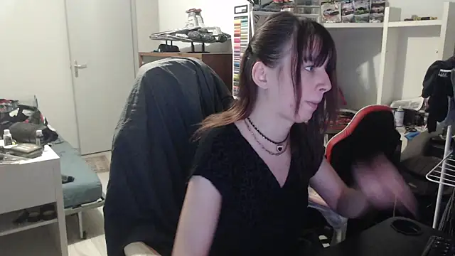 missthon0 online show from February 9, 12:58 pm