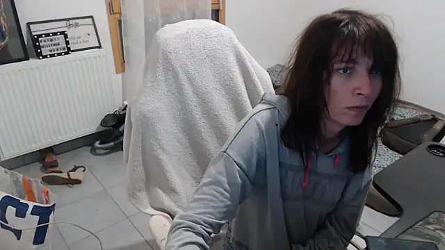 missthon0 online show from September 21, 5:29 pm