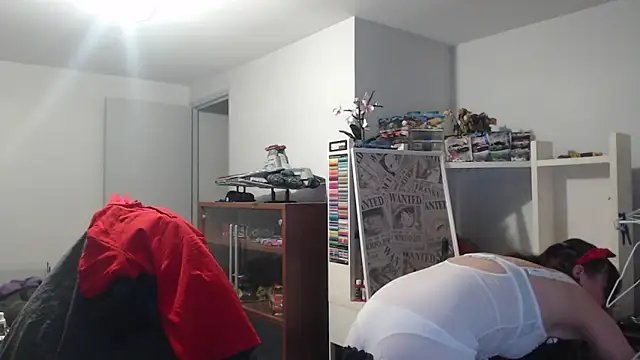 missthon0 online show from February 10, 12:59 pm