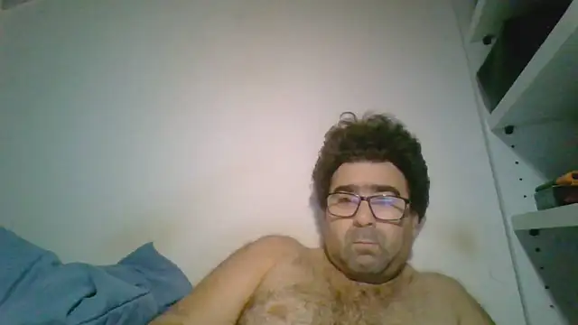 Snapshot of gerilom8787 chatting on October 15, 10:51 pm gerilom8787 online show from October 15, 10:51 pm