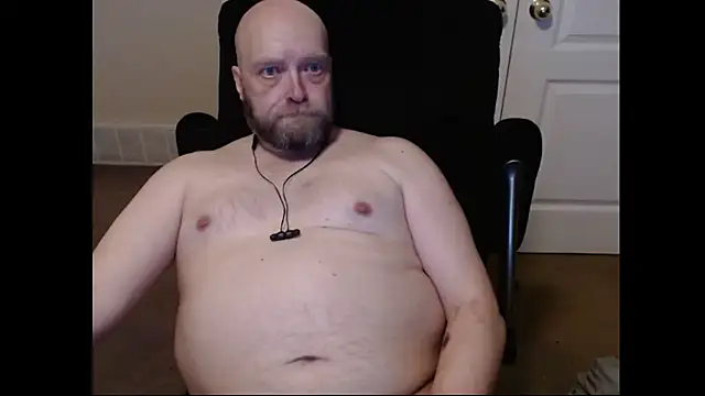 Snapshot of daveletsplay chatting on January 7, 11:03 pm daveletsplay online show from January 7, 11:03 pm