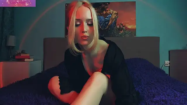 Linda Roxy online show from March 1, 6:32 pm