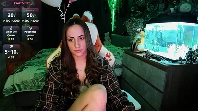 Selbi Paine online show from February 12, 4:45 am