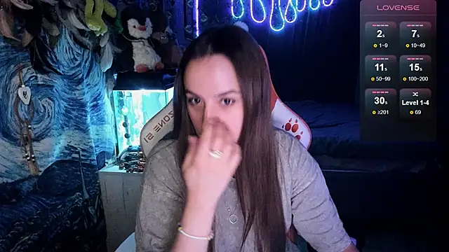 Selbi Paine online show from May 30, 7:19 pm