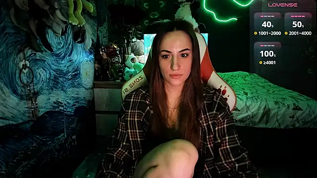 Selbi Paine online show from April 6, 12:39 am