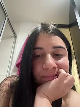 KallyMyller1 online show from February 26, 3:17 am