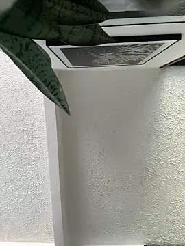 KallyMyller1 online show from February 17, 8:39 pm