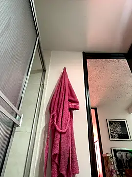 KallyMyller1 online show from November 29, 5:46 pm