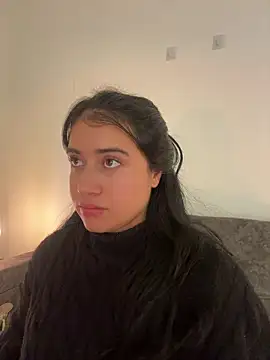 KallyMyller1 online show from April 21, 1:42 am