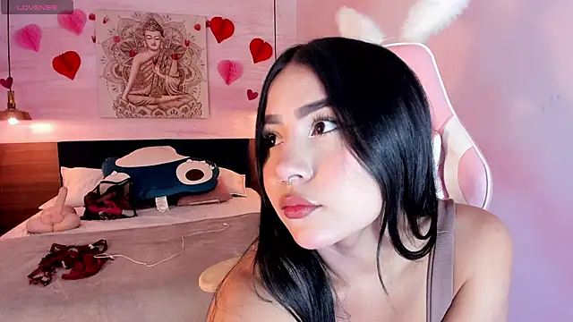 Snapshot of Mariana_sweetest chatting on February 15, 4:34 pm Mariana sweetest online show from February 15, 4:34 pm