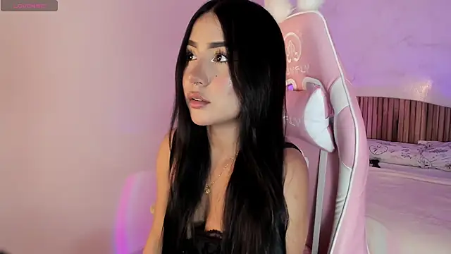 Snapshot of Mariana_sweetest chatting on December 28, 7:54 pm Mariana sweetest online show from December 28, 7:54 pm