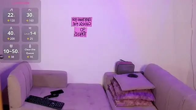 MiaYMolly online show from March 15, 12:50 am